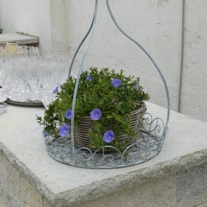 Servus Hochzeitsband Impressionen - Sektgläser mit Blumendeko