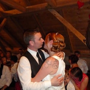 Servus Hochzeitsband Impressionen - glückliches Brautpaar