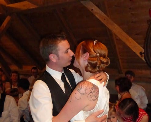 Servus Hochzeitsband Impressionen - glückliches Brautpaar